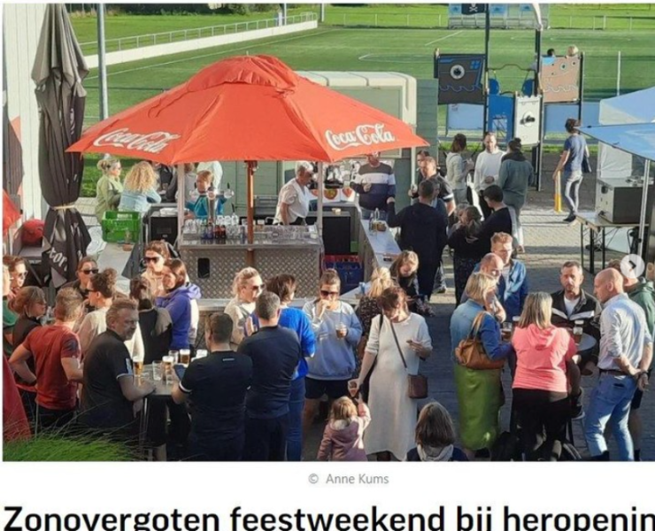 Zonovergoten feestweekend bij heropening cafetaria De Valk in Rijkevorsel